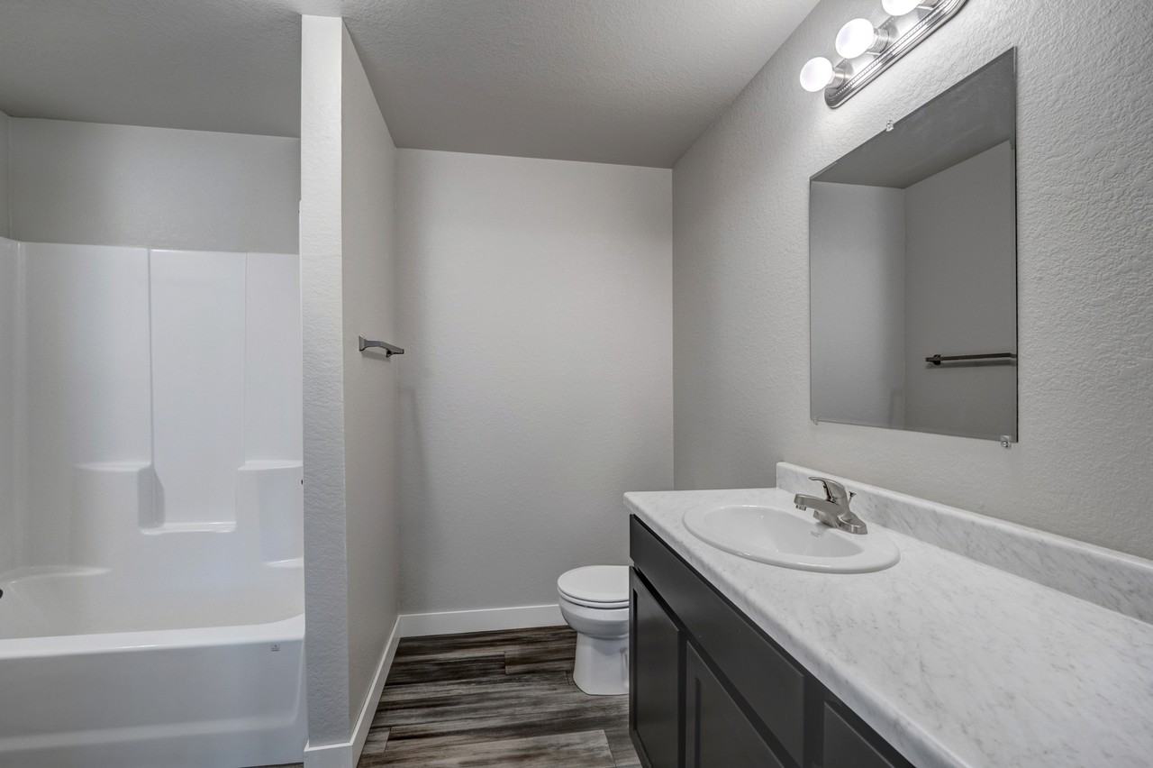 4823 5th Street - Photo 6 of 50