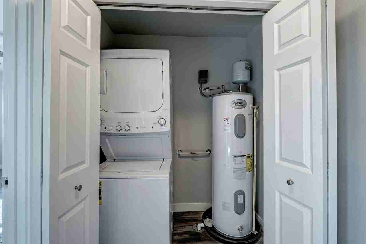 4825 5th Street - Photo 5 of 42