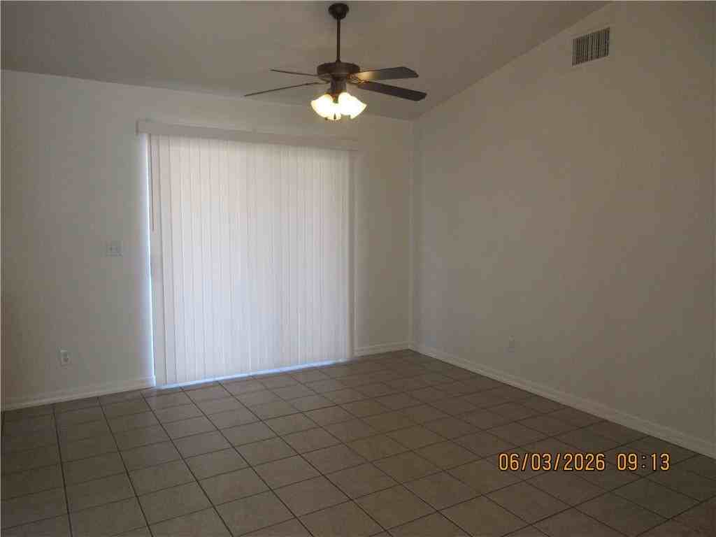 2807 Louise Ave - Photo 3 of 12