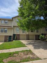 18902 E Manor Dr - Photo 1 of 1