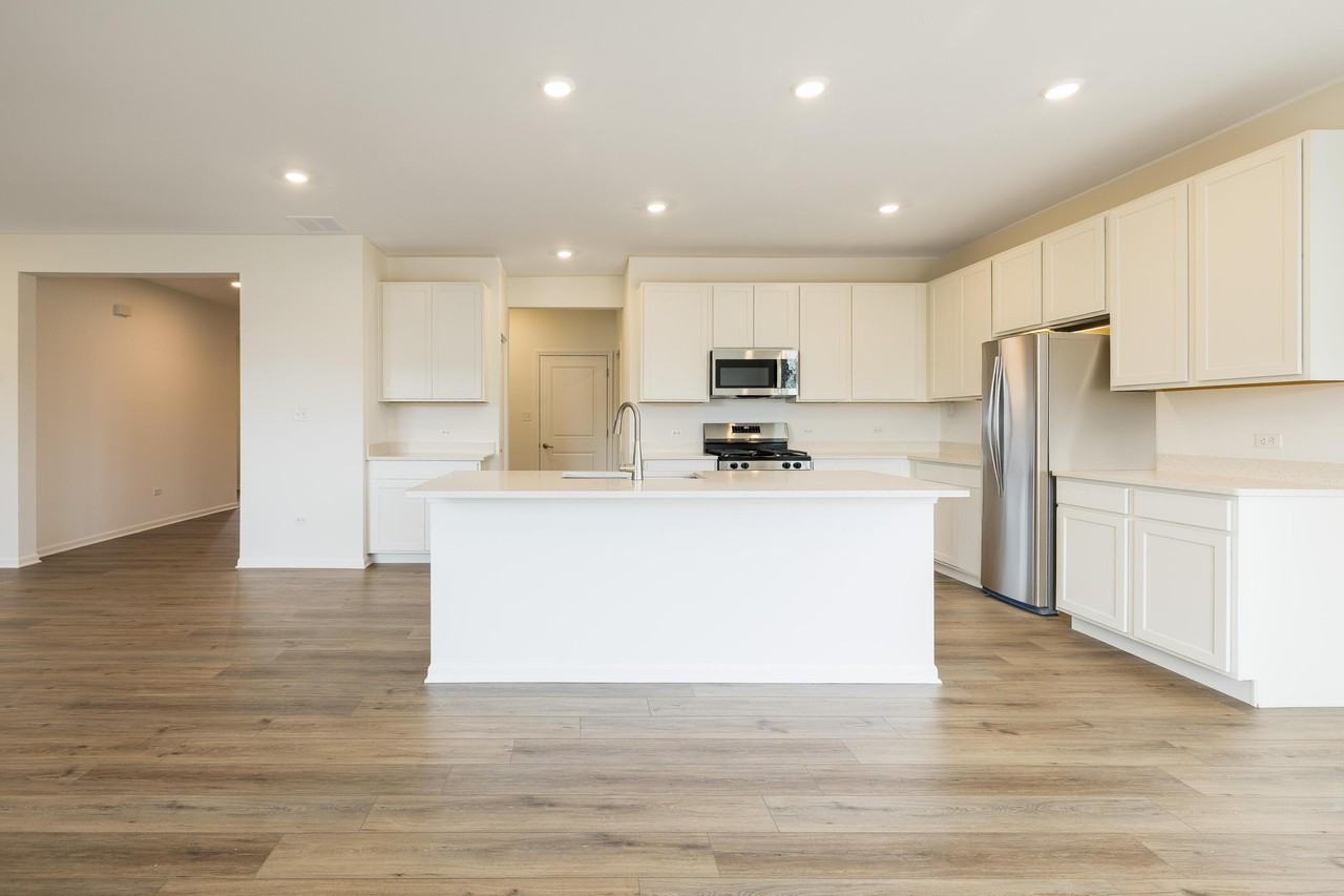 11057 Charles Dr - Photo 2 of 29