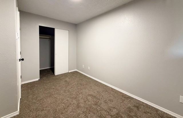 Pelican Hill Apartments - Photo 7 of 34