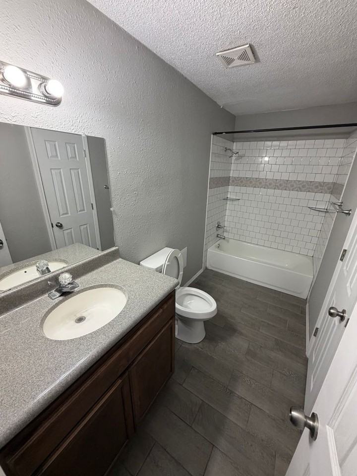 Cedar Ridge - Photo 2 of 10