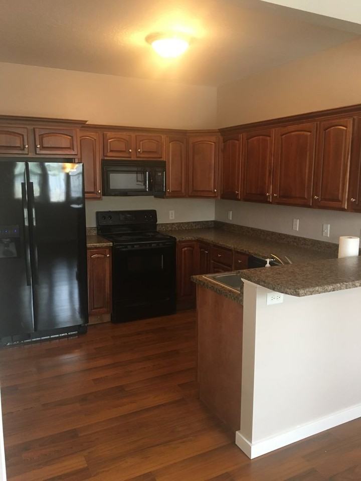 1507 N 540 W #104 - Photo 2 of 11