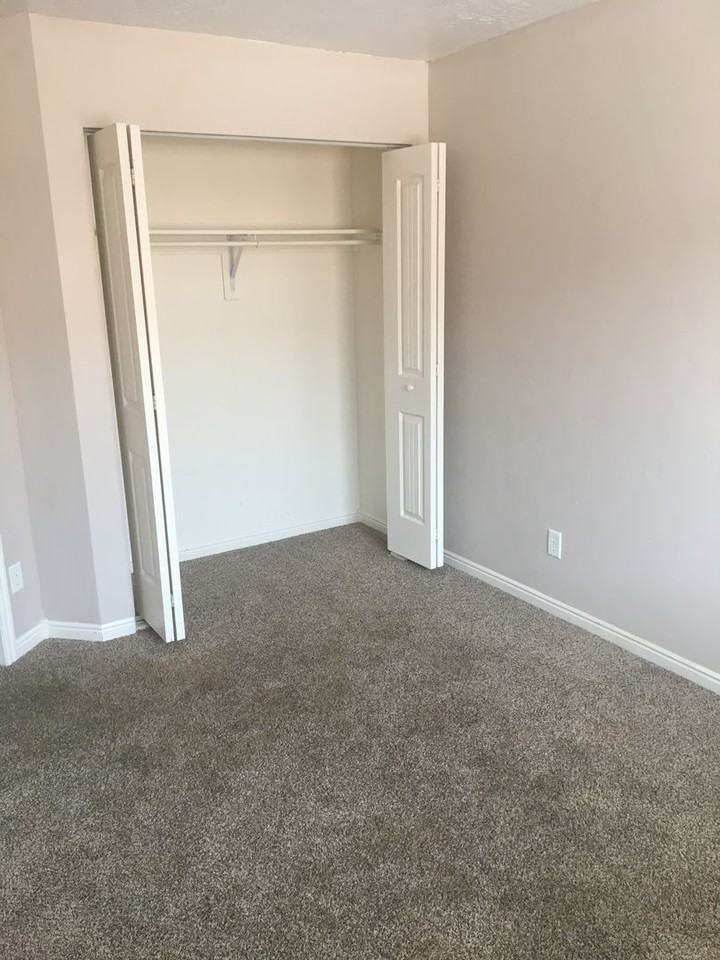 1507 N 540 W #104 - Photo 7 of 11