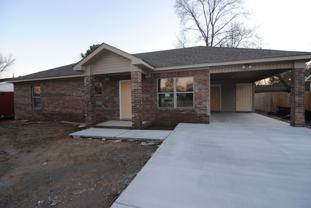 208 Kelso Rd - Photo 1 of 1