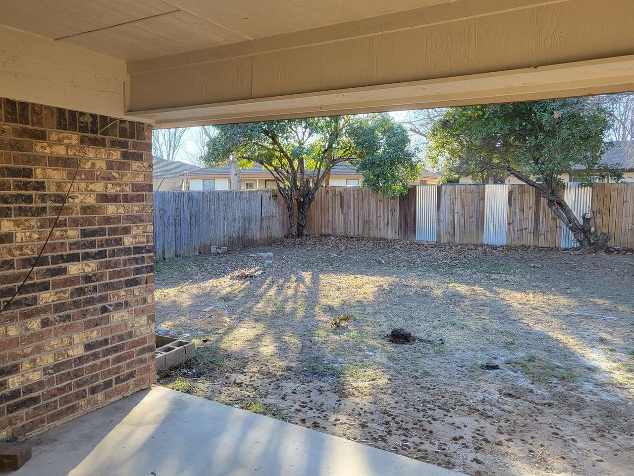 7404 Glen Haven Dr - Photo 4 of 24