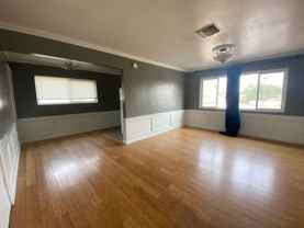 001- 2520-2528 DRAKE ST - Photo 1 of 1