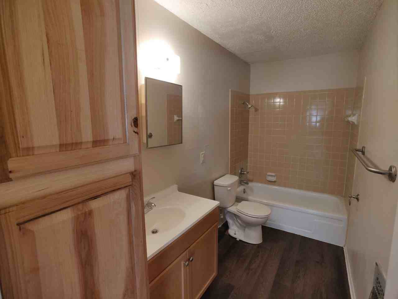 Shadywood Apartments - Photo 4 of 11