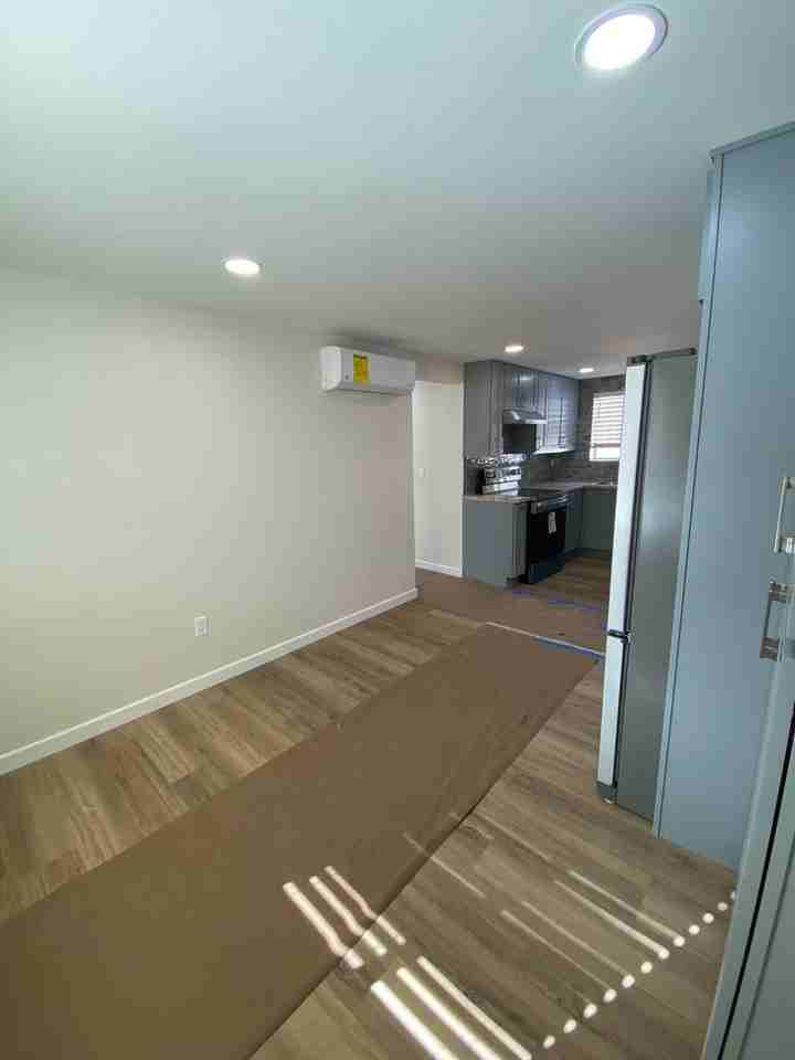 2764 Wilma St - Photo 2 of 26
