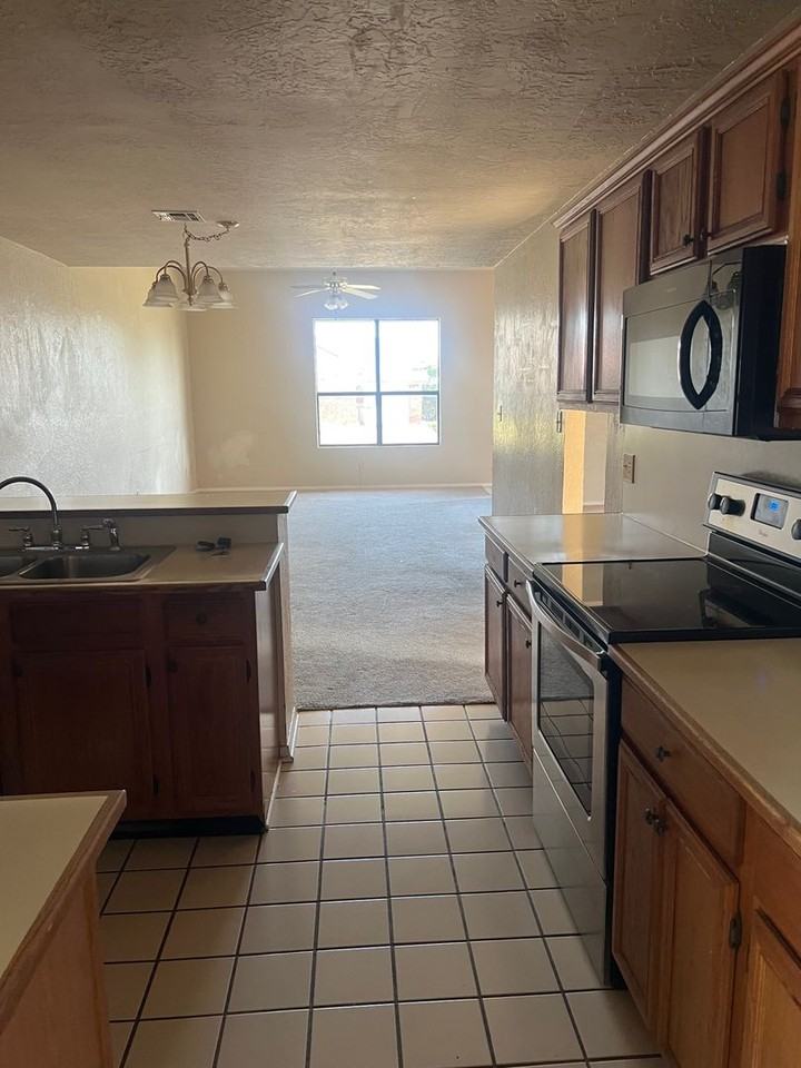 4017 Sw Sunflower Ln - Photo 5 of 7