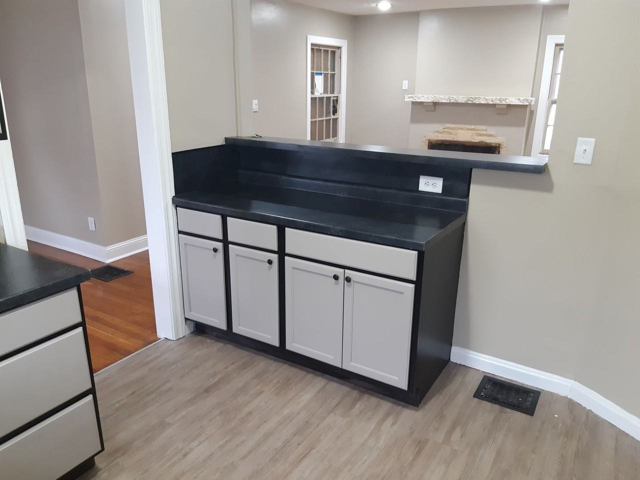 4109 Midway Ave - Photo 2 of 15