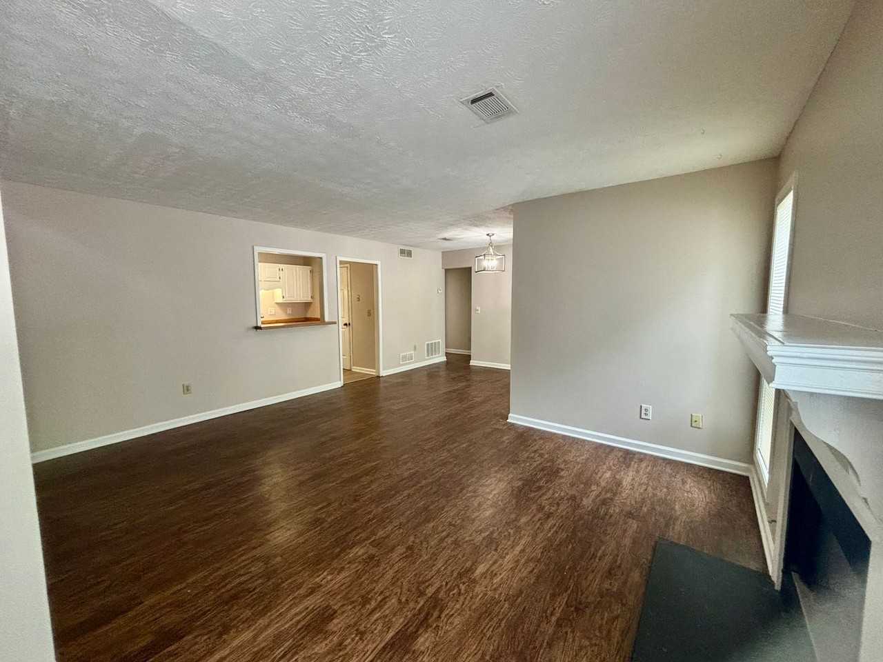 3841 Woodridge Way - Photo 3 of 20