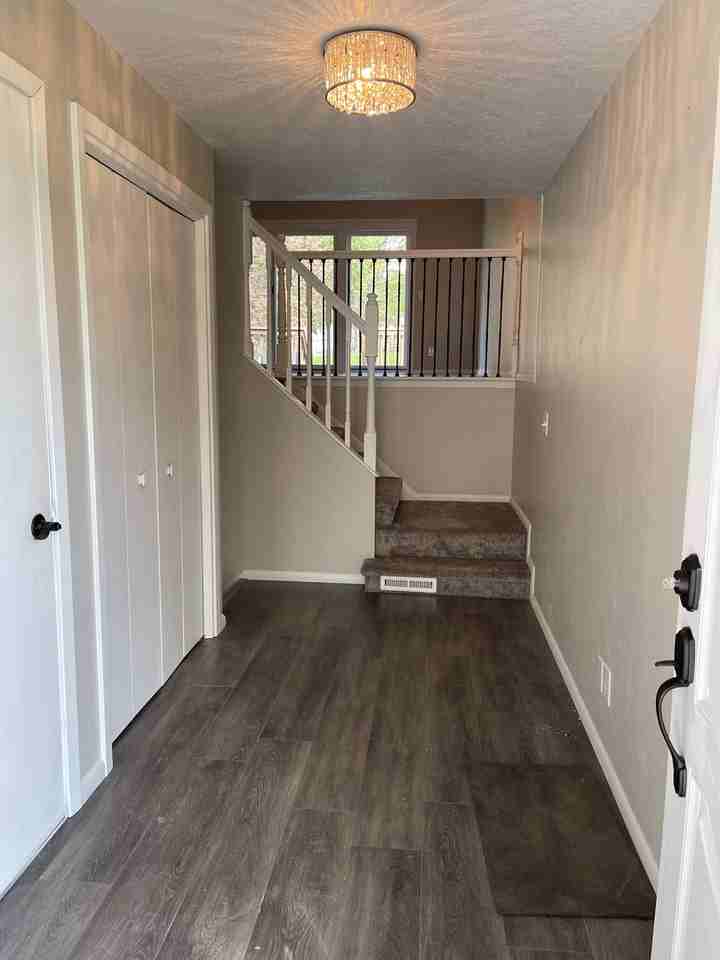 4050 Glacier Ln N - Photo 3 of 18