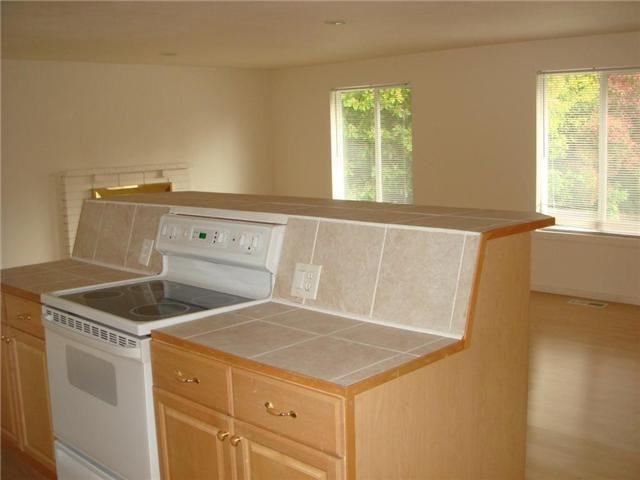 1837 172nd Pl Ne - Photo 4 of 8