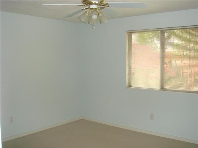 1837 172nd Pl Ne - Photo 6 of 8
