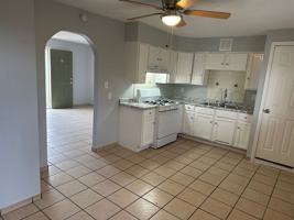 featured image of 328 Rhode Island St Ne