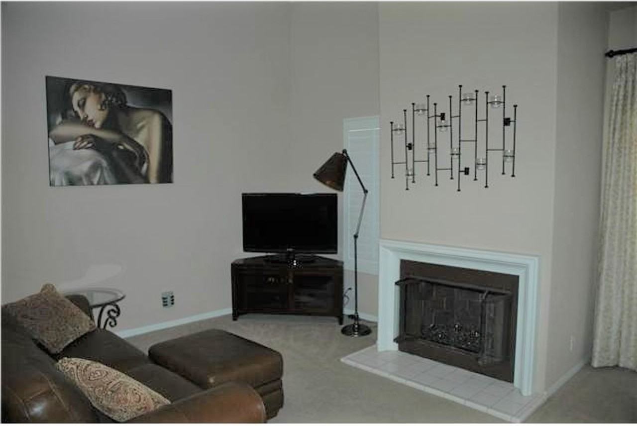 7205 Calabria Ct - Photo 3 of 13