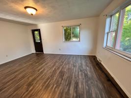 featured image of 431 1/2 State St