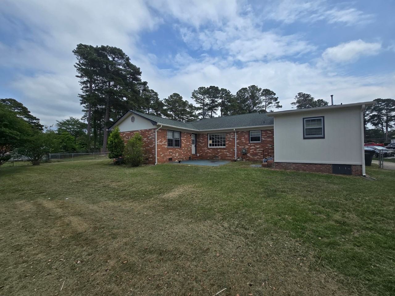 5247 Brownwood Ct - Photo 2 of 7