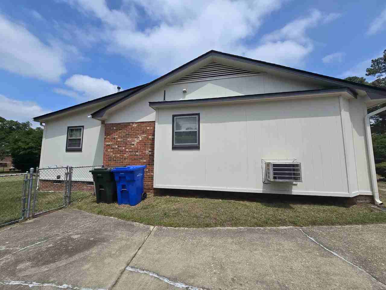 5247 Brownwood Ct - Photo 7 of 7
