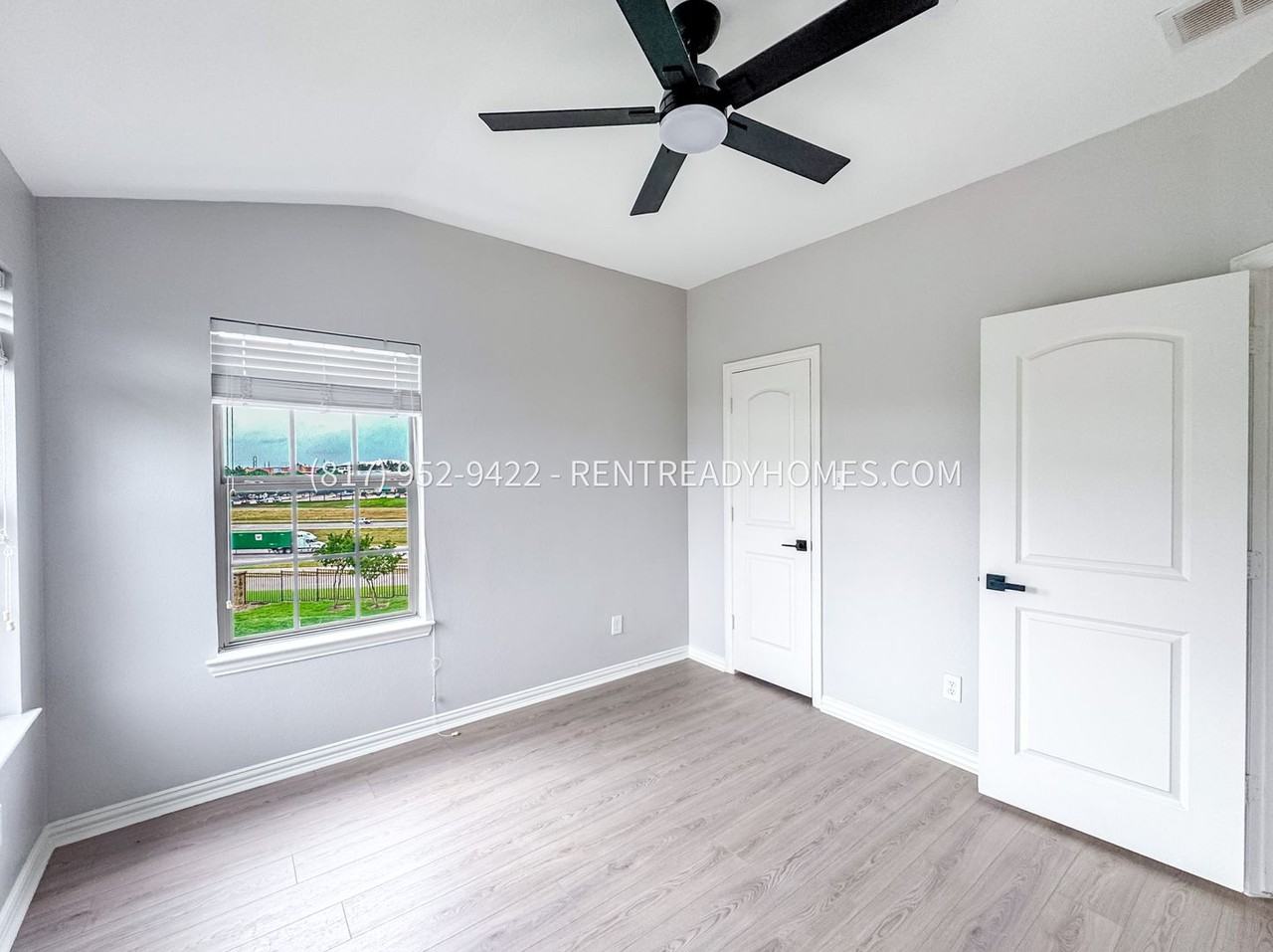 1495 Chase Ln - Photo 7 of 11