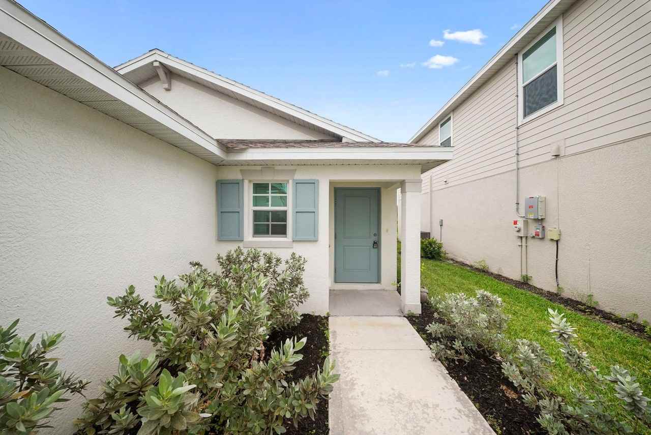 12321 Dakota Ridge Pl - Photo 2 of 26
