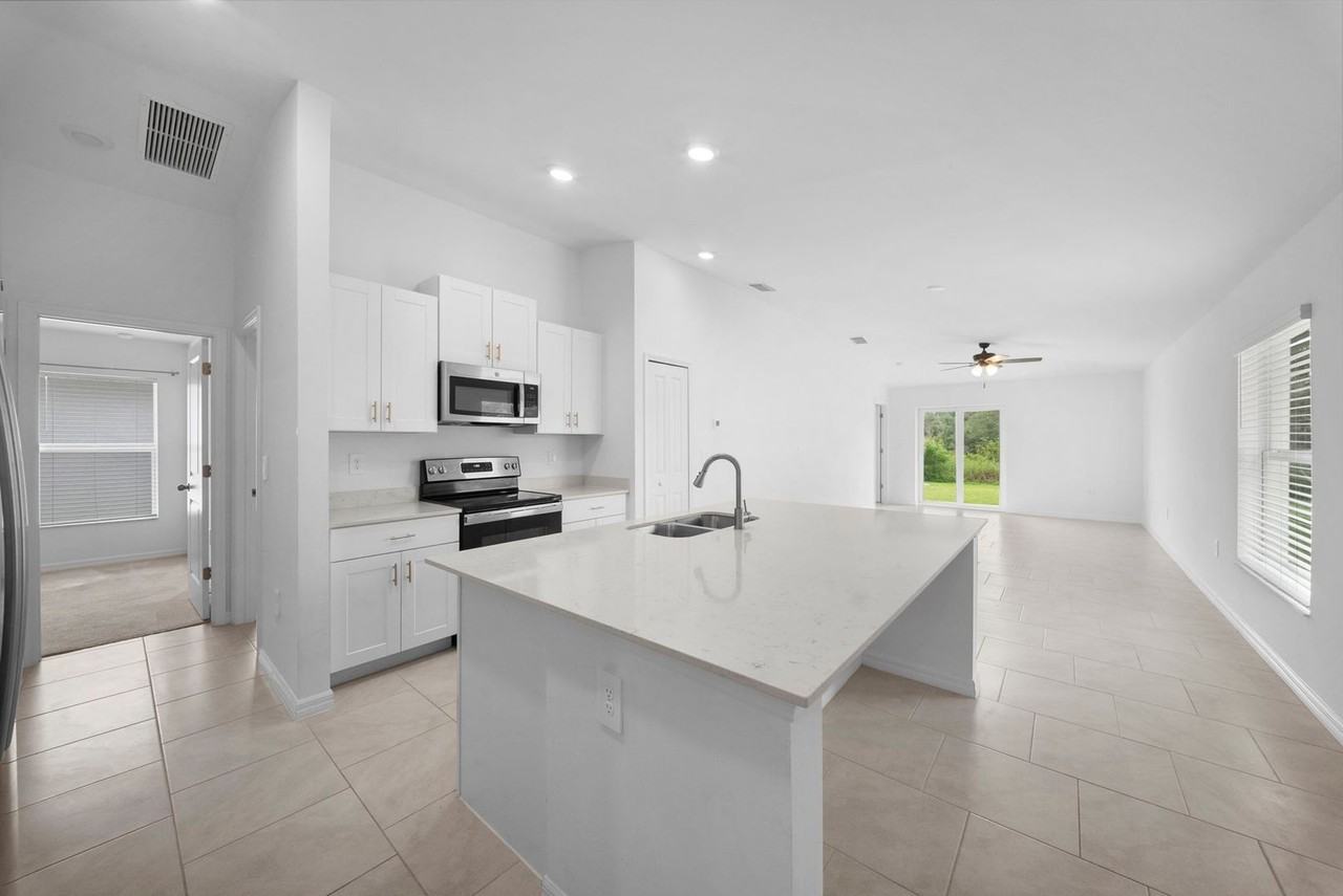 12321 Dakota Ridge Pl - Photo 5 of 26