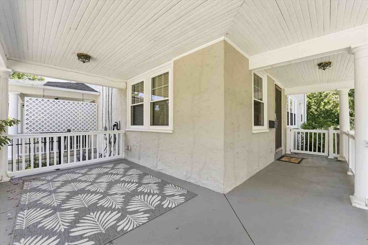 114 Biddle Rd - Photo 2 of 30
