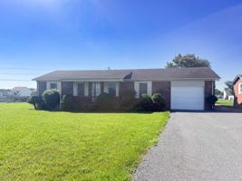 featured image of 3639 Cumby Rd