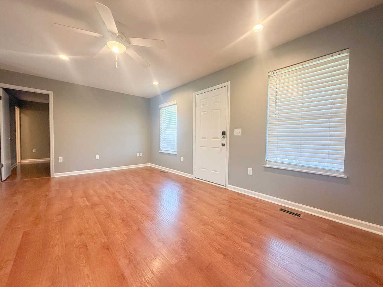 3639 Cumby Rd - Photo 3 of 33