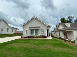featured image of 632 Shropshire Dr