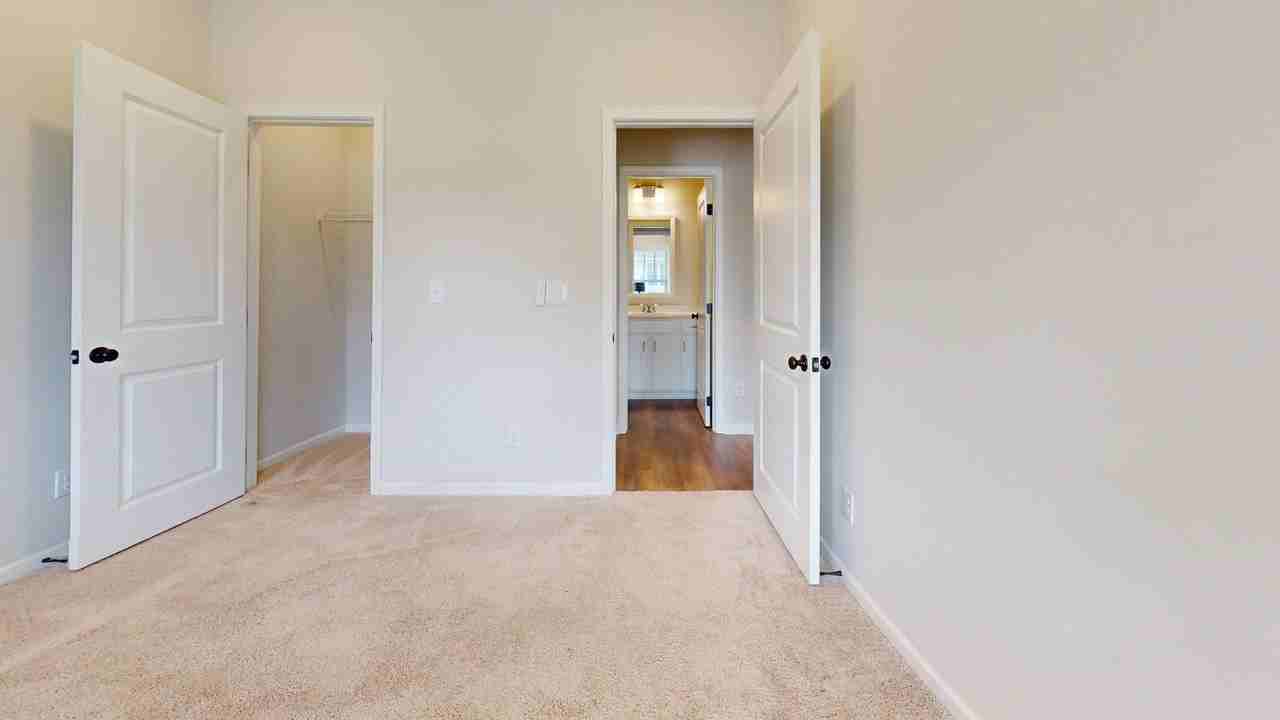 632 Shropshire Dr - Photo 7 of 11