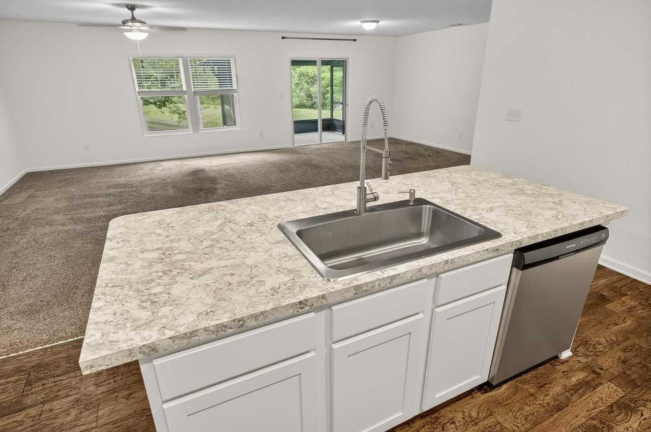 13 Sand Wedge Ln - Photo 7 of 50