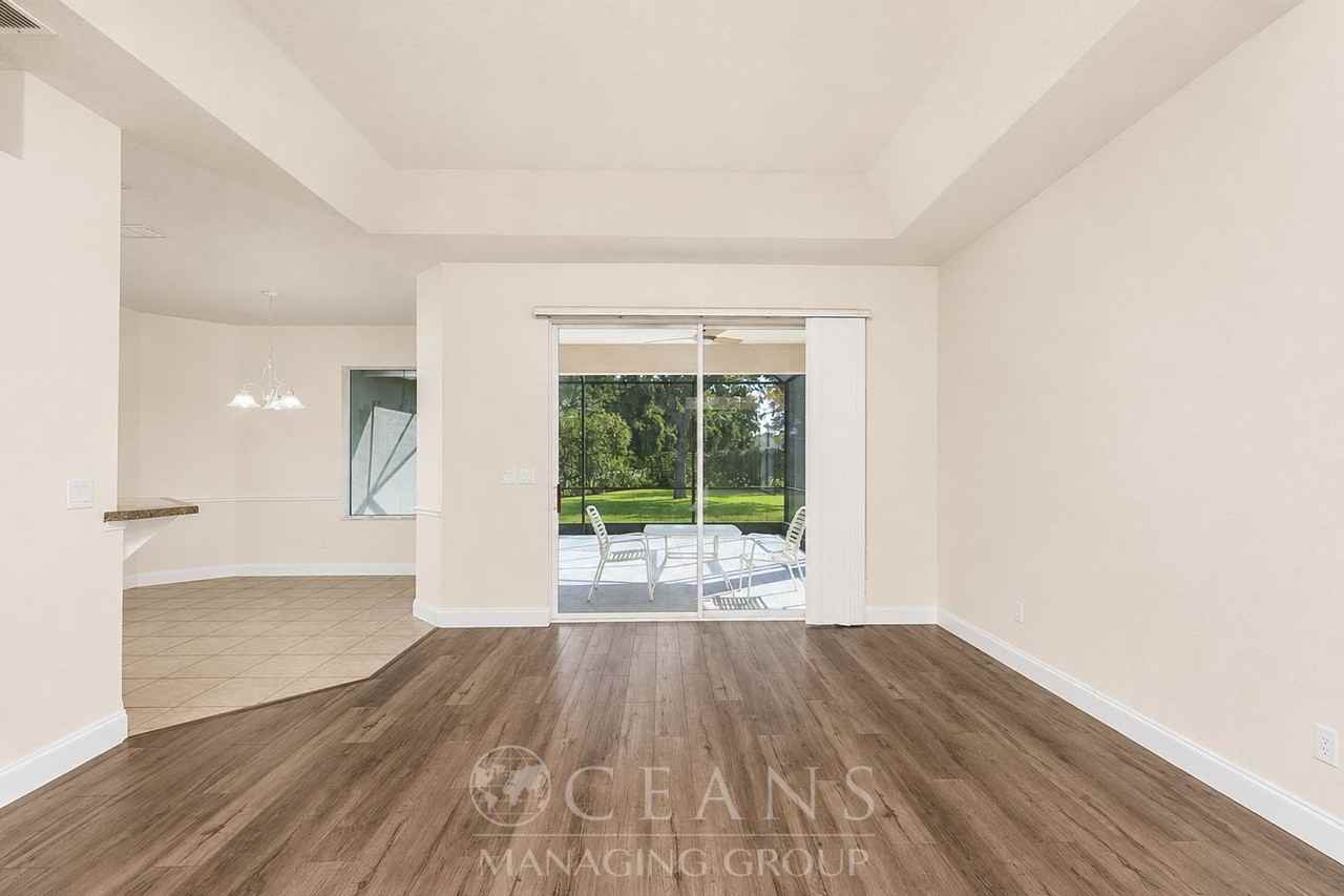 19 Old Port Cir - Photo 7 of 34
