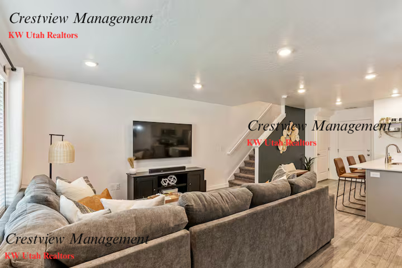 2803 N Airmen Ave - Photo 4 of 20