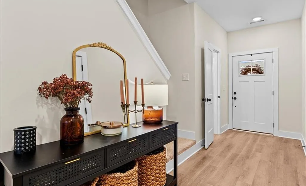 4902 Cannon Crossing Way - Photo 2 of 24