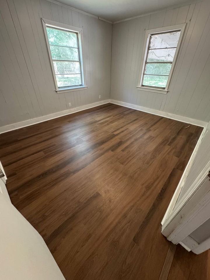 16 Wilson St - Photo 5 of 6