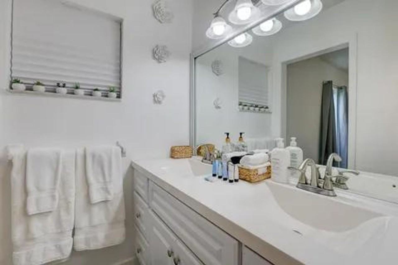 3170 Nw 68th Ct #0 - Photo 4 of 29