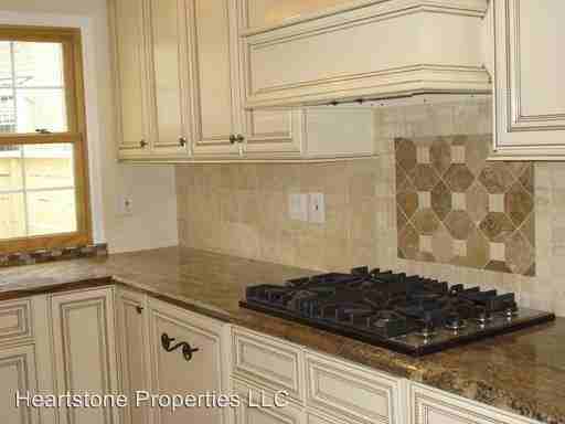 7144 S Poplar Way - Photo 2 of 17