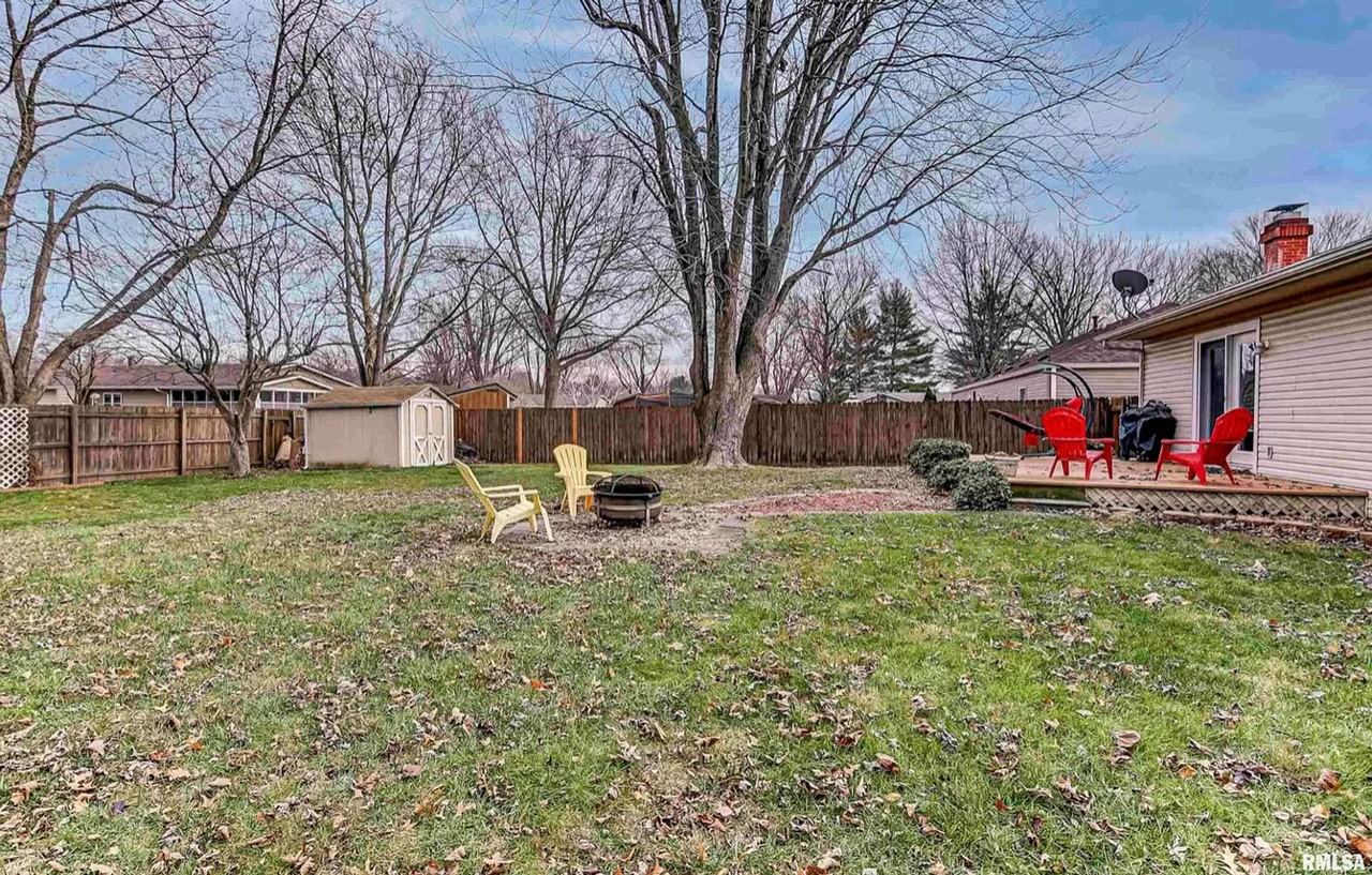 6 Lancelot Dr - Photo 2 of 5