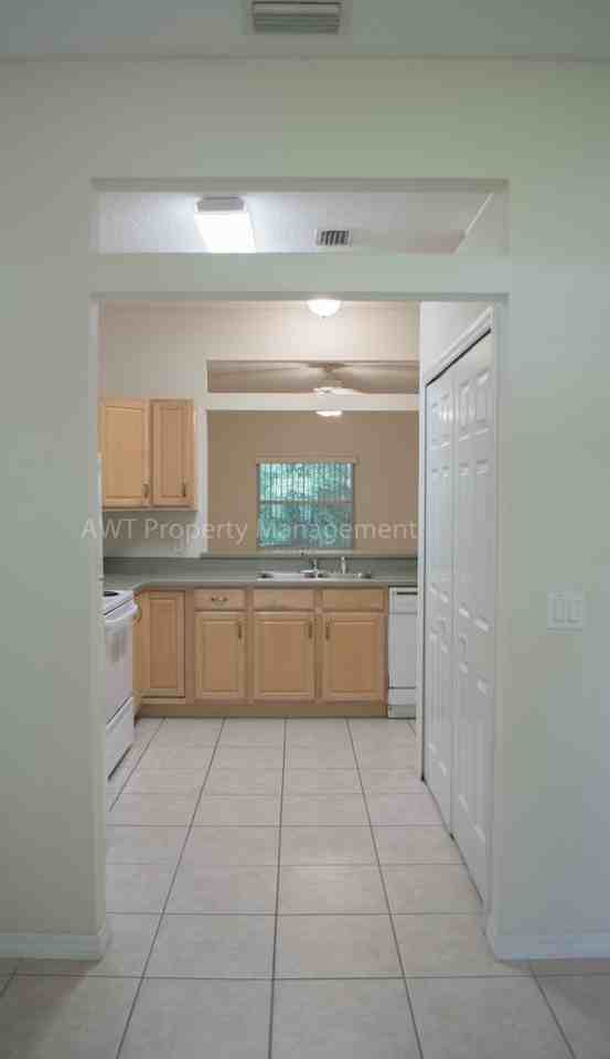 90A Farmsworth Dr - Photo 4 of 14