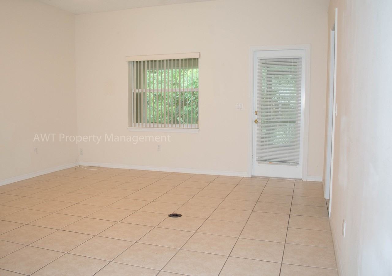 90A Farmsworth Dr - Photo 7 of 14