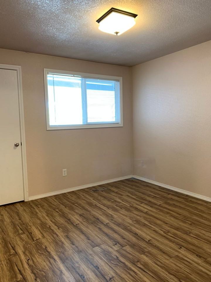 2068 S Colorado Ave - Photo 7 of 9