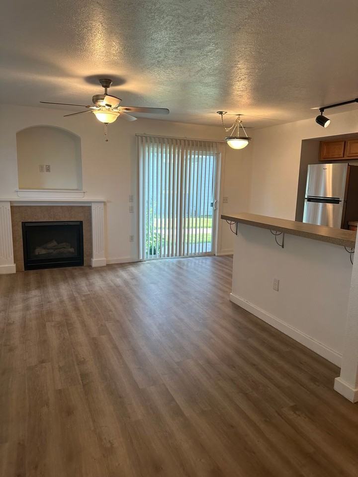 8955 W Candleston Ln - Photo 2 of 50