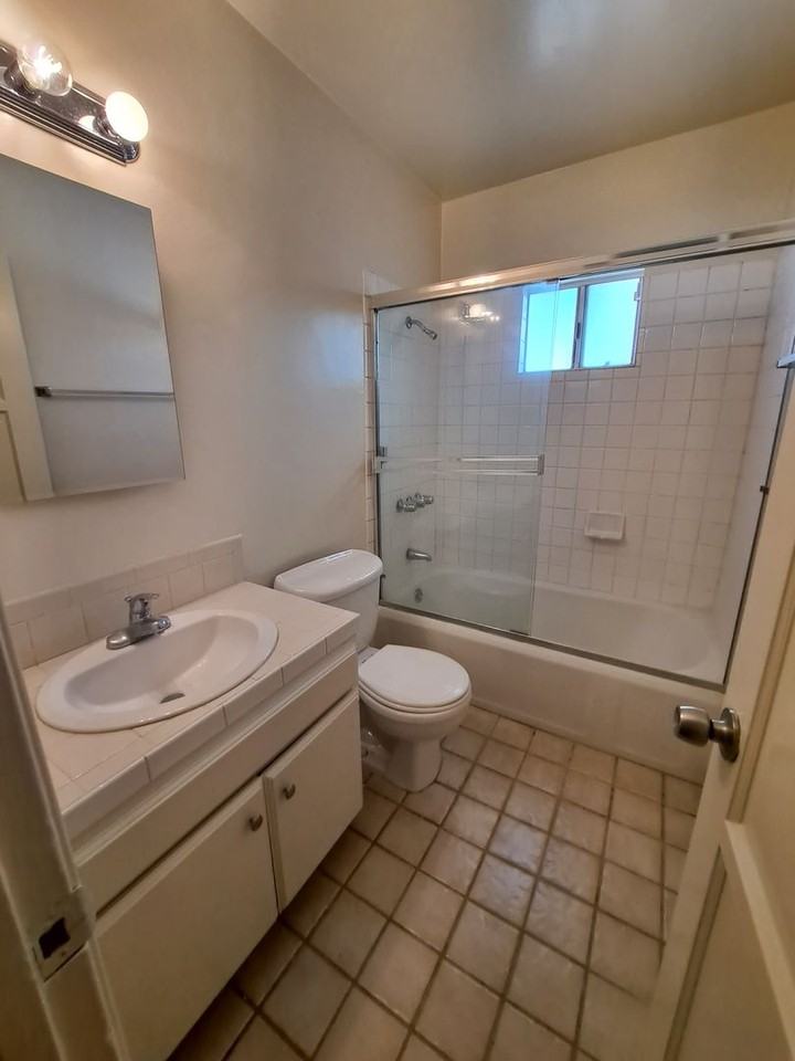 4430 Calhoun Ave - Photo 7 of 14