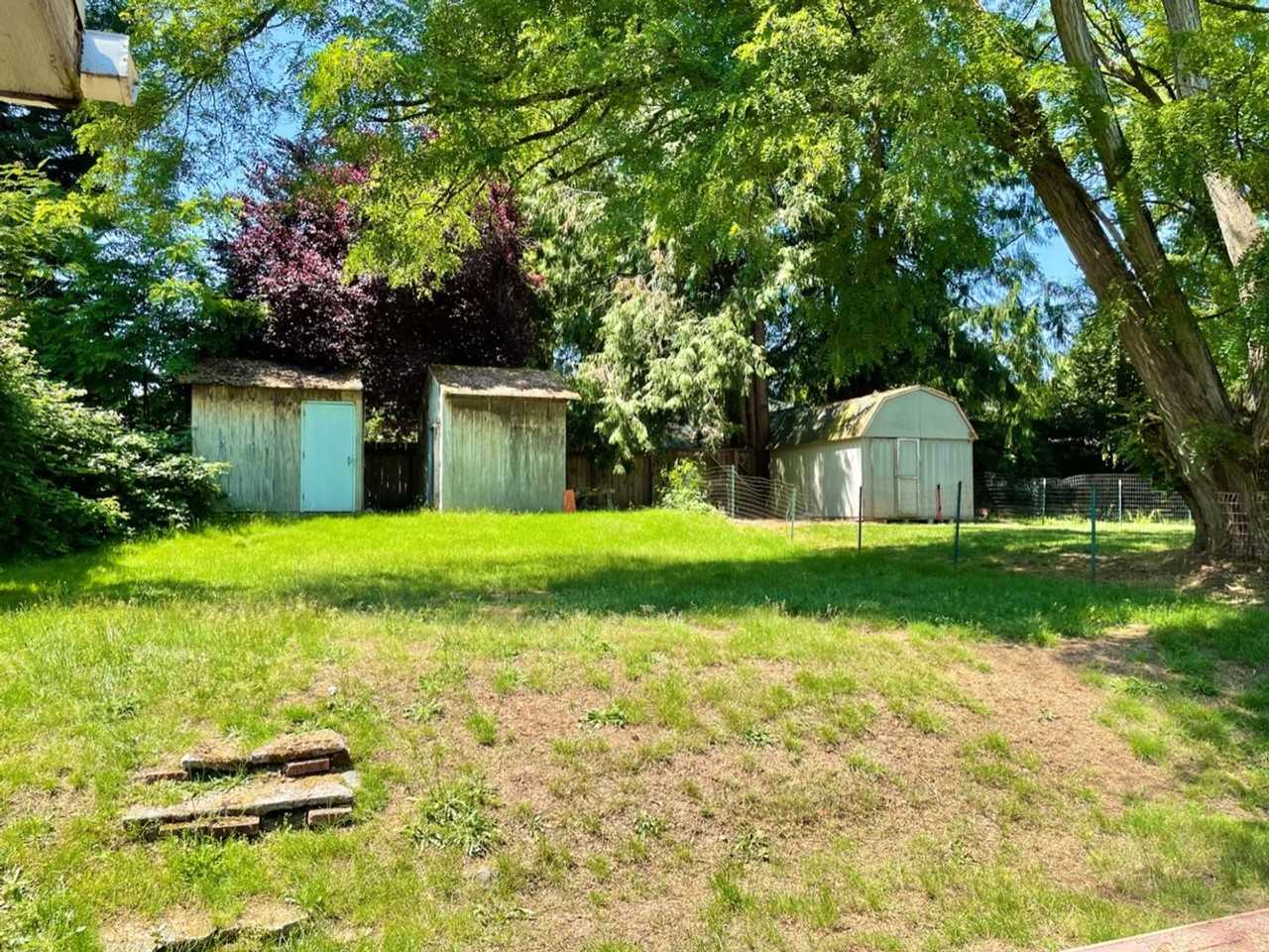 11721 Roosevelt Way Ne - Photo 2 of 19