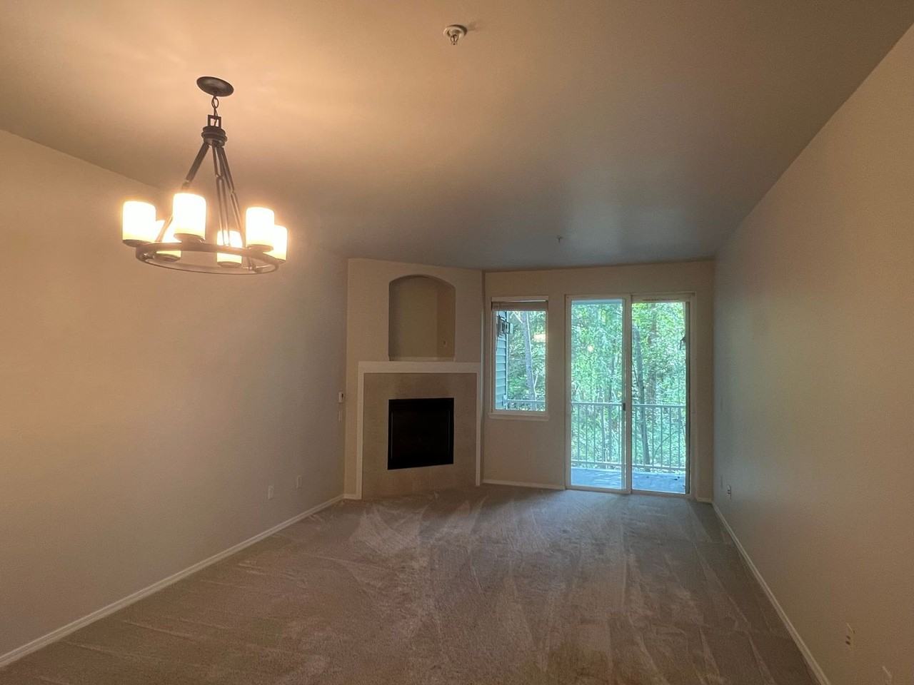 12712 Admiralty Way - Photo 4 of 22