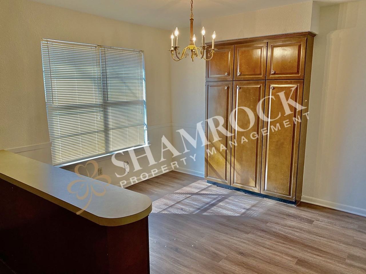 7208 Sanger Ave Apt B - Photo 5 of 8