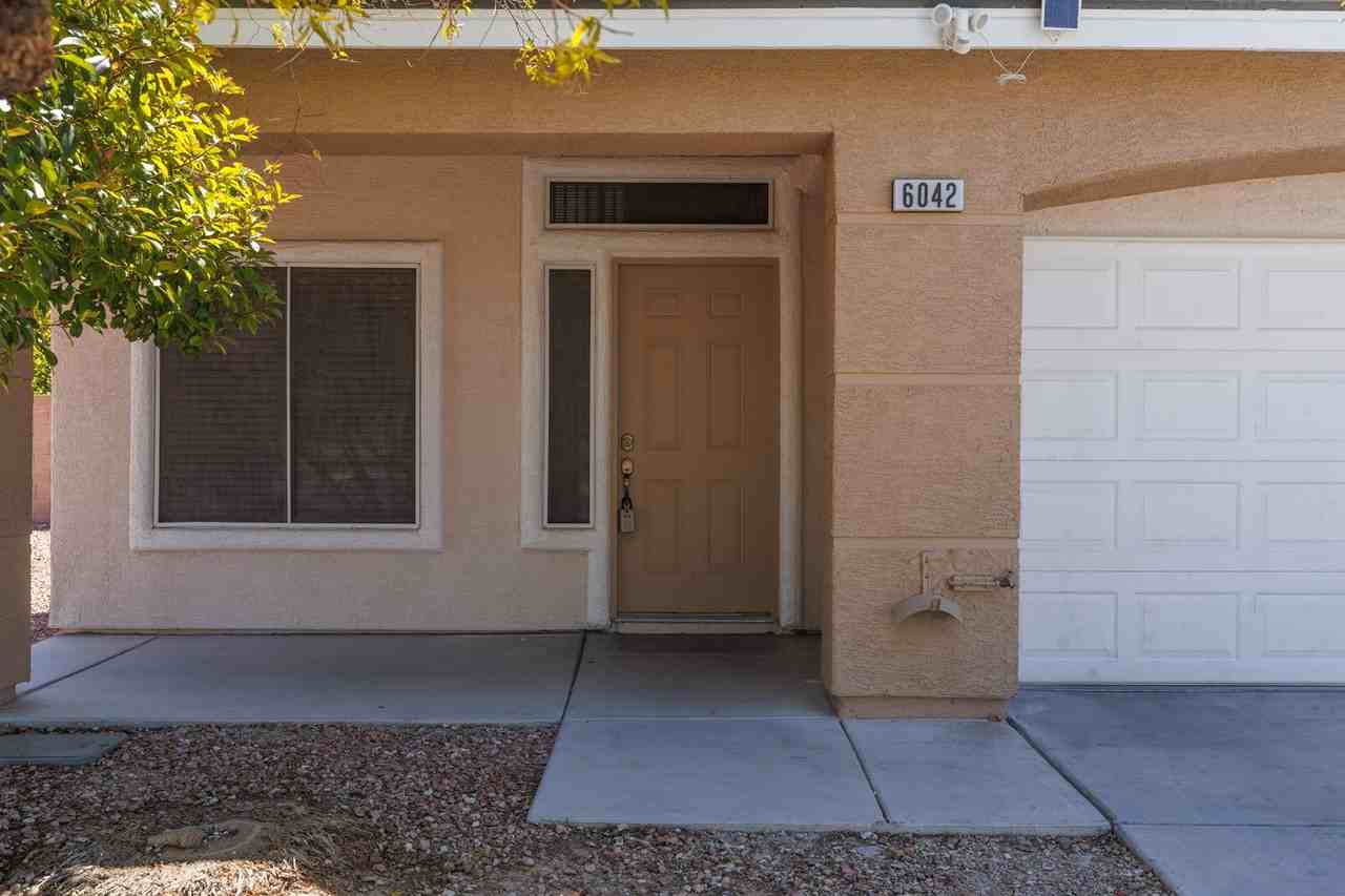 6042 Highland Gardens Dr - Photo 4 of 32